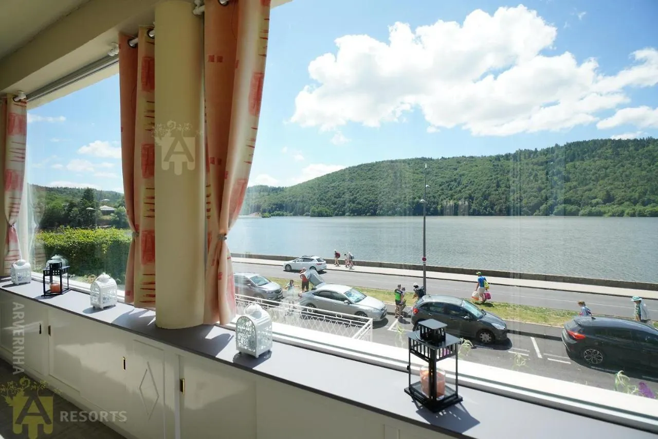 Les Trembles Villa Chambon-sur-Lac Holiday home